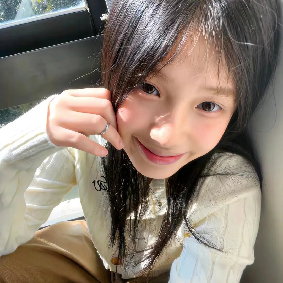 只在那里发光